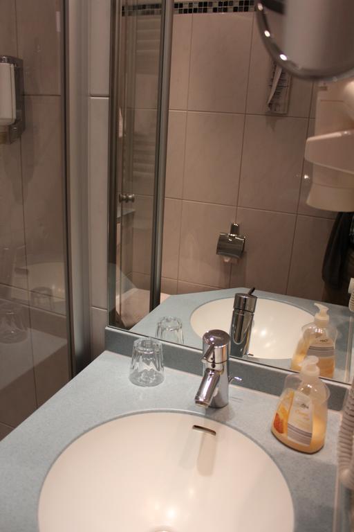 Hotel Rose Heidelberg Inklusive Fruehstueck & Saunanutzung Szoba fotó